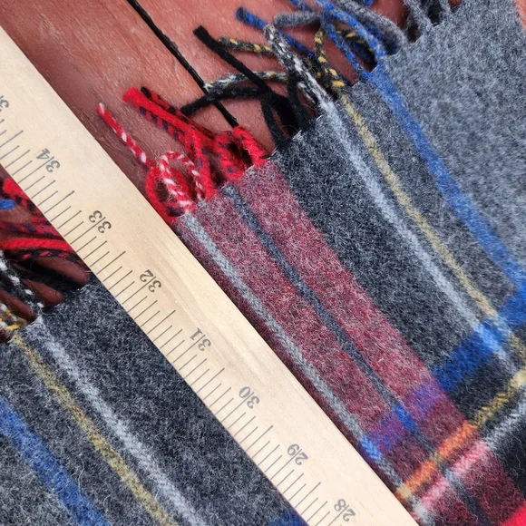 VIA CONDOTTI Roma Scarf Red Gray Plaid 100% Wool Tartan Made In Italy - Picture 7 of 8